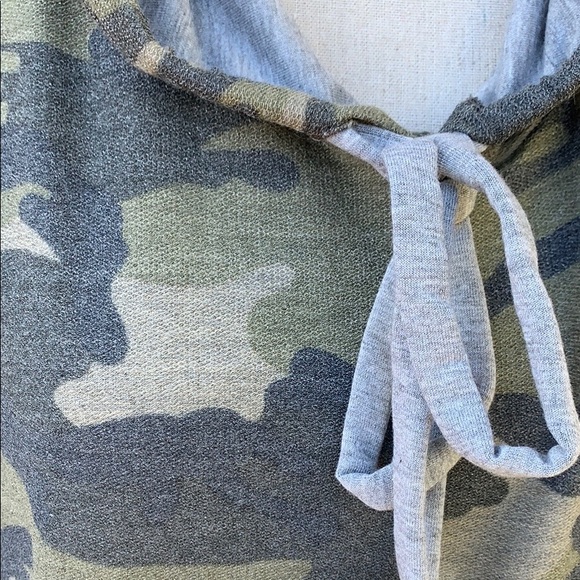CHERISH CAMOUFLAGE FRENCH TERRY HOODIE TOP - Picture 6 of 8